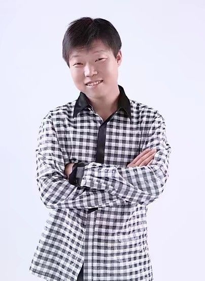 碧海升明月的第一张照片--马尾相亲网