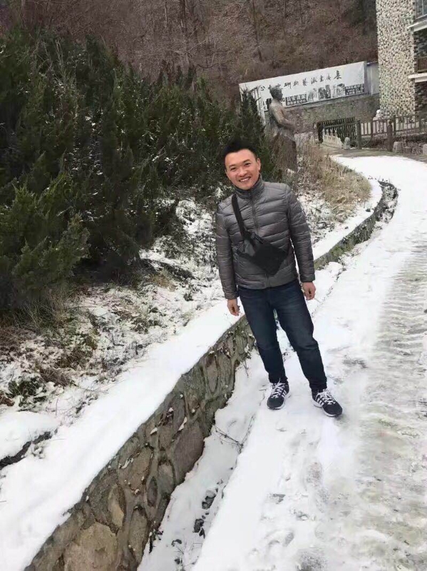 风筝的第一张照片--马尾相亲网