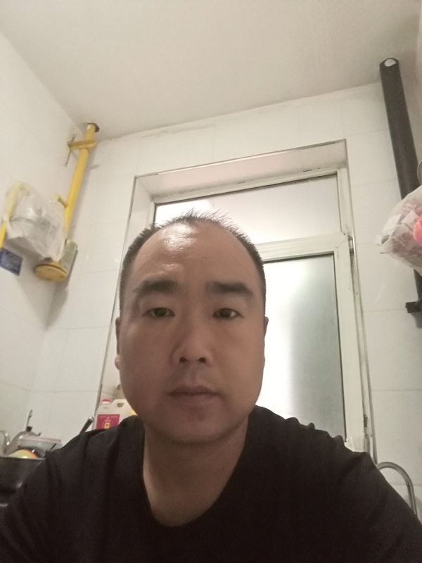 我的心很迷茫的第一张照片--马尾相亲网