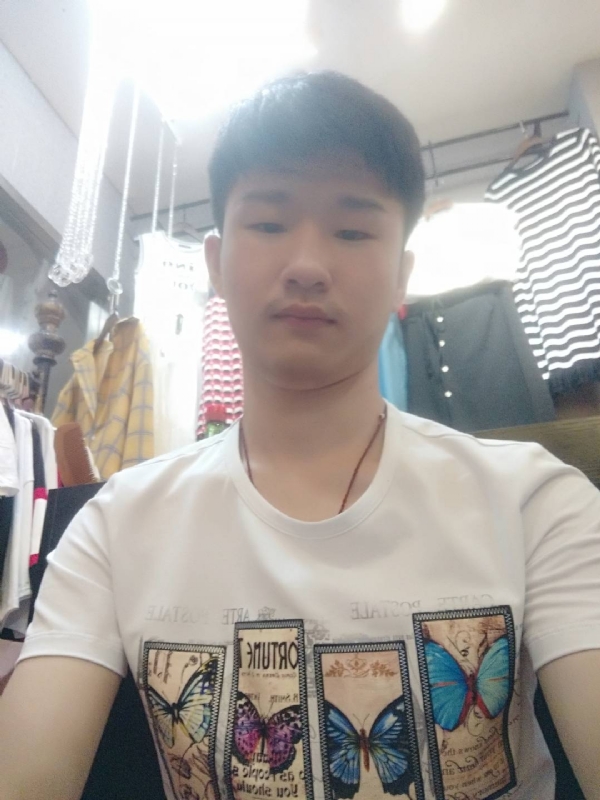 许你一世的第一张照片--马尾相亲网
