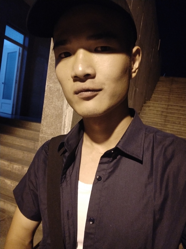 各取所需的第一张照片--马尾相亲网