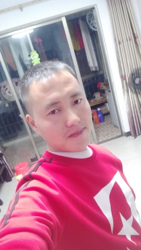 一花一世界的第一张照片--马尾相亲网
