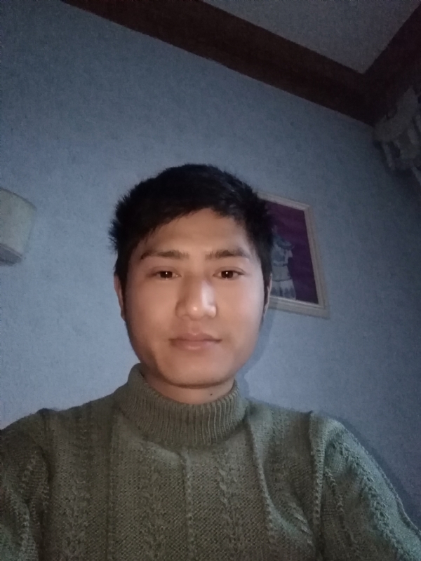 孤独的爱的第一张照片--马尾相亲网
