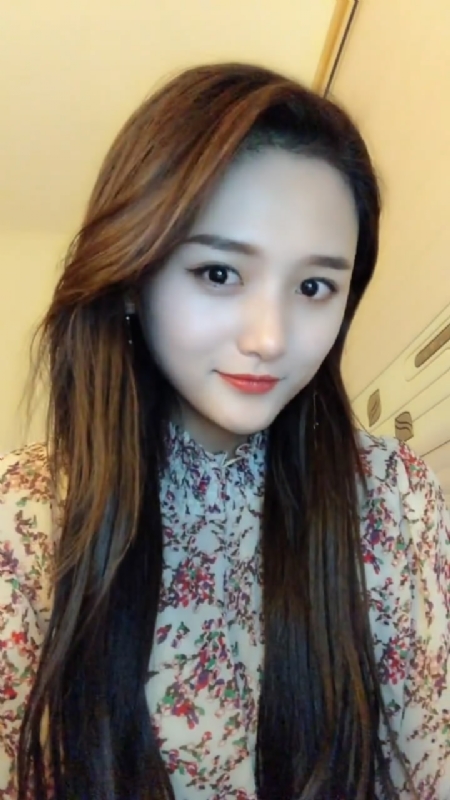 淡然一笑的第一张照片--马尾相亲网