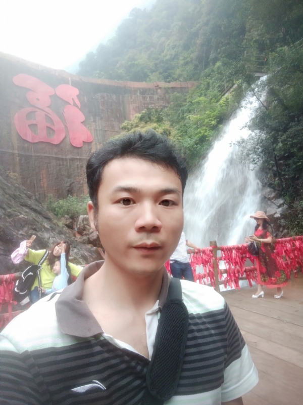 珊珊您是珊无无无妻的第一张照片--马尾相亲网