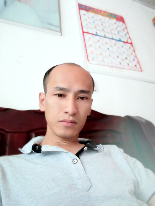 独行侠的第一张照片--马尾相亲网