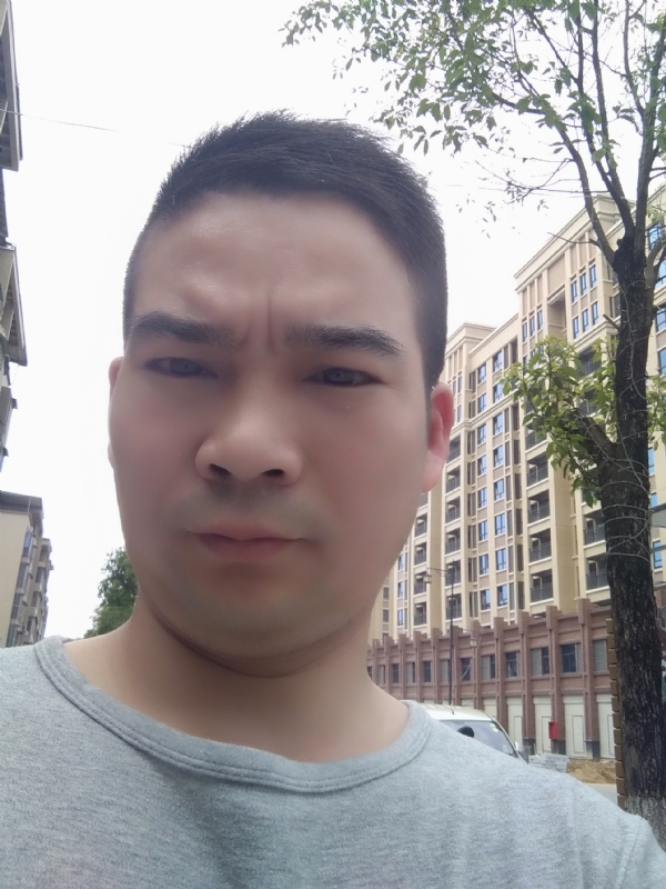 寻缘的第一张照片--马尾相亲网