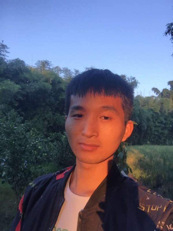 主动就会有故事的第一张照片--马尾相亲网