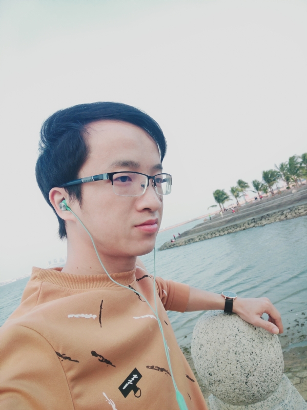暗夜孤风的第一张照片--马尾相亲网
