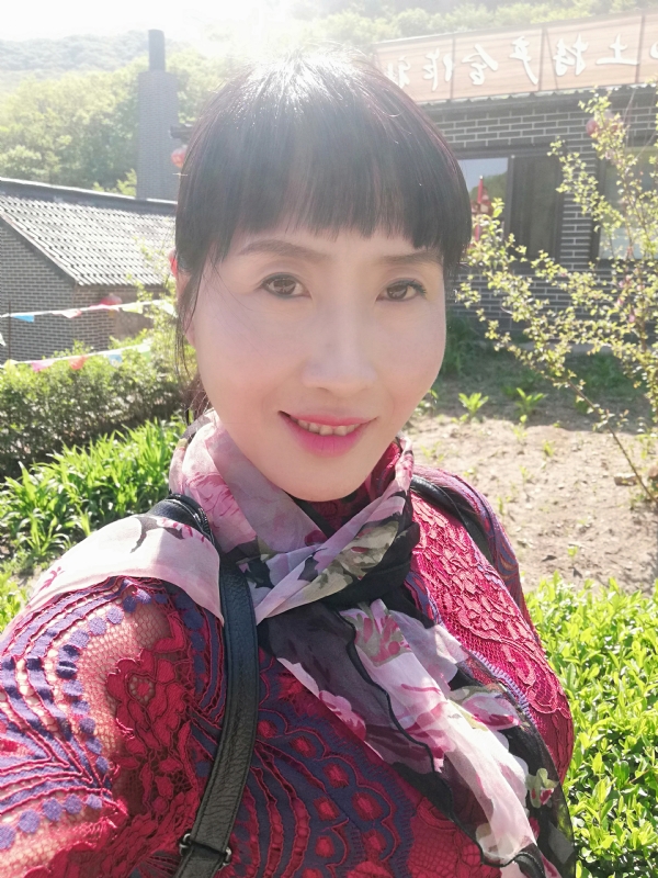 艳阳高照的第一张照片--马尾相亲网