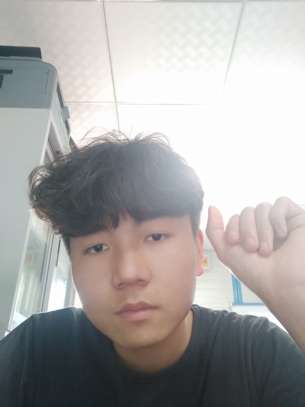 顽勿的第一张照片--马尾相亲网
