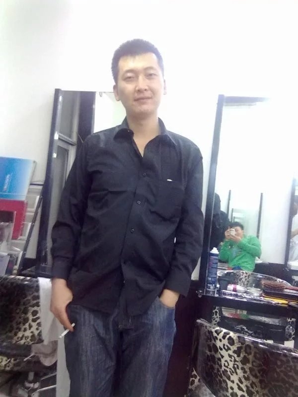 风筝的第一张照片--马尾相亲网