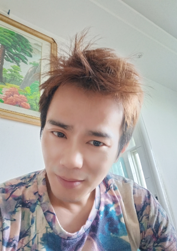 时间让我变傻的第三张照片--马尾相亲网