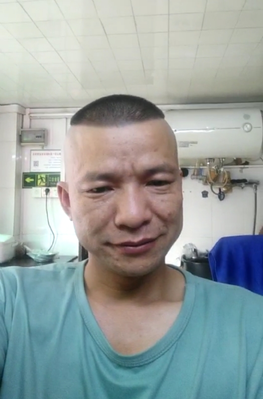 自创生涯的第一张照片--马尾相亲网
