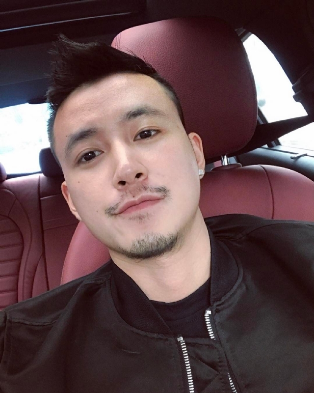 隆刘的第二张照片--马尾相亲网