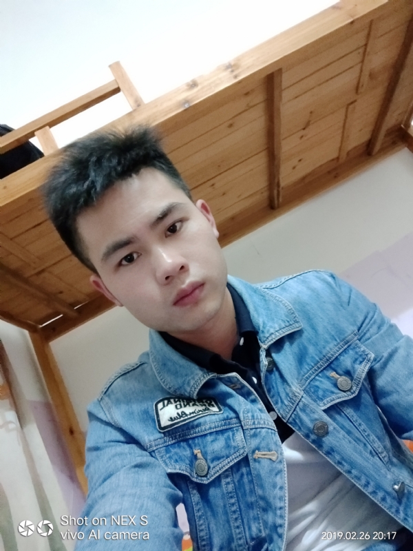 七秒★记忆的第三张照片--马尾相亲网