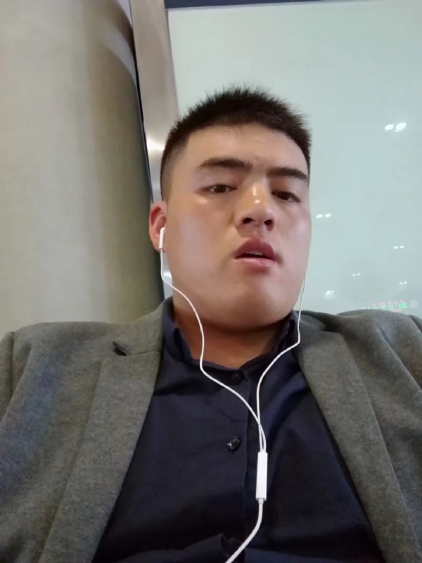 崩沙卡拉卡的第一张照片--马尾相亲网