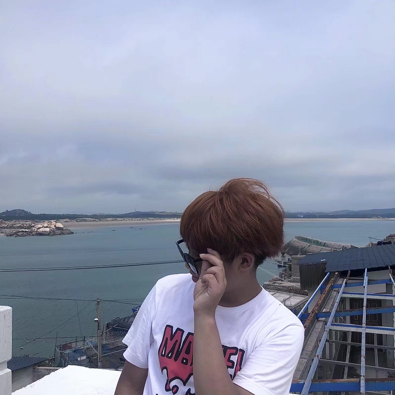 sjjska的第一张照片--马尾相亲网