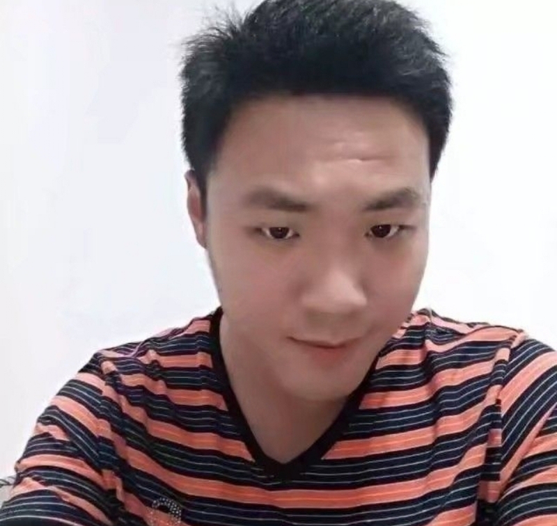 追风少年的第一张照片--马尾相亲网