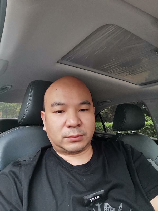 爷们已经老了的第一张照片--马尾相亲网