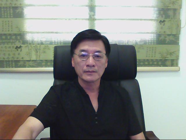 凡人老黄的第一张照片--马尾相亲网