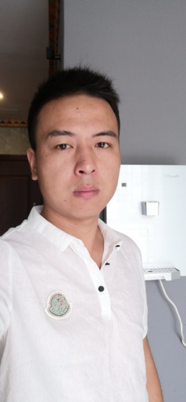与卿共舞的第三张照片--马尾相亲网