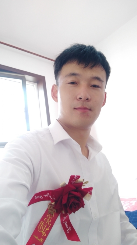 阳阳的第一张照片--马尾相亲网