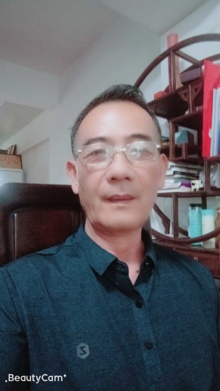 墨初的第一张照片--马尾相亲网