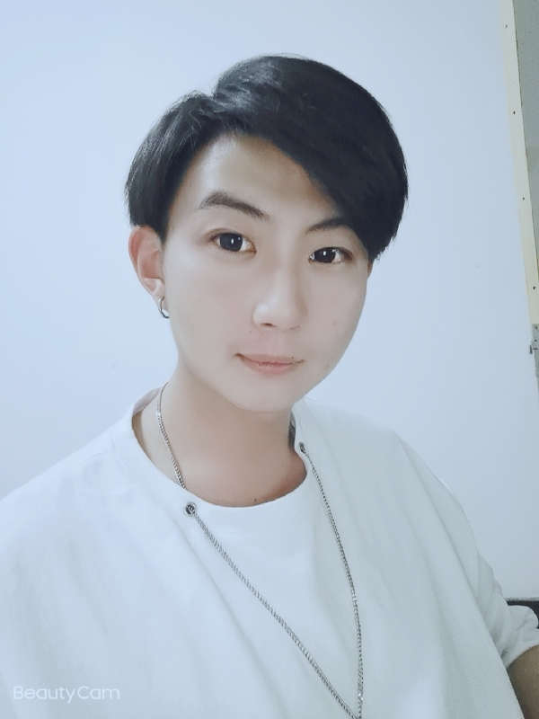 漠然的第一张照片--马尾相亲网
