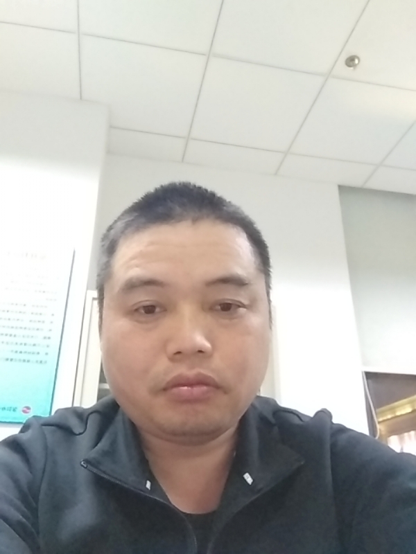 小来的第一张照片--马尾相亲网