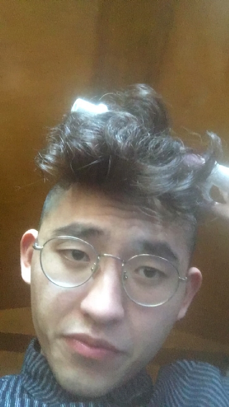 猪有皮的第一张照片--马尾相亲网