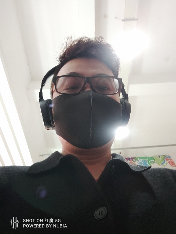 不可触碰的伤的第一张照片--马尾相亲网