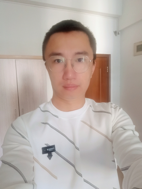 一生有你*足矣的第一张照片--马尾相亲网