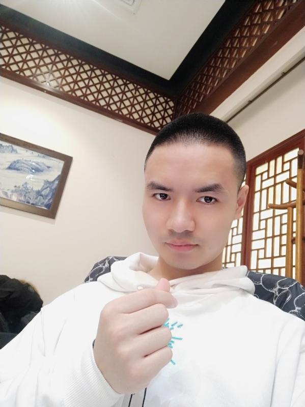 stephen的第一张照片--马尾相亲网