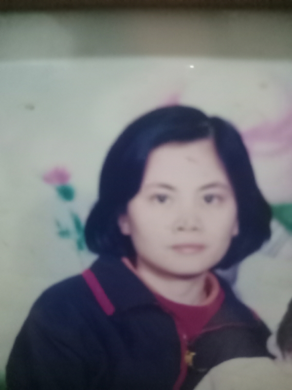 子佳的第四张照片--马尾相亲网