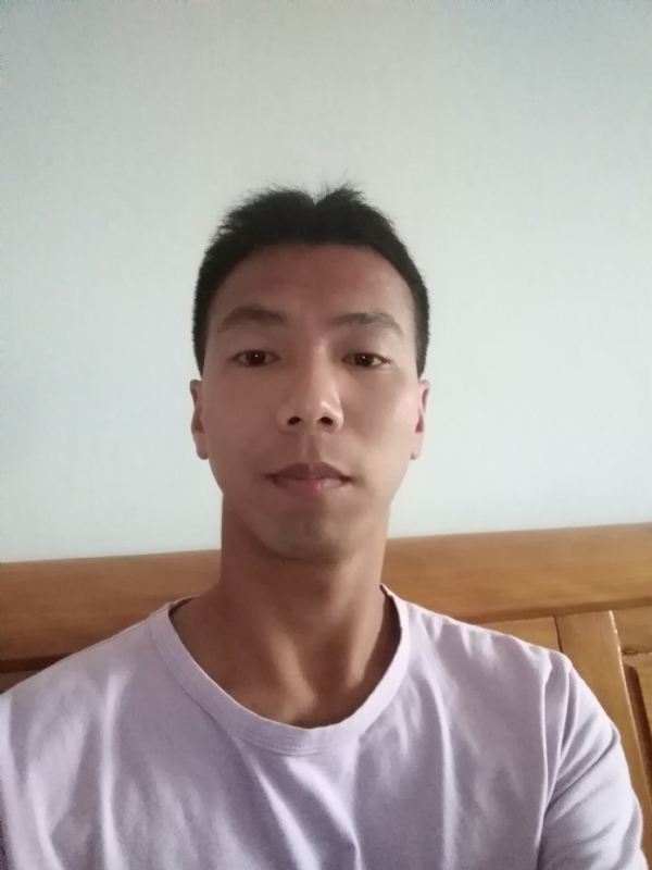 阿立的第一张照片--马尾相亲网