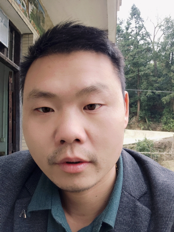 曾小焱的第一张照片--马尾相亲网