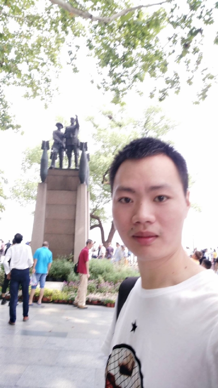 志东的第三张照片--马尾相亲网