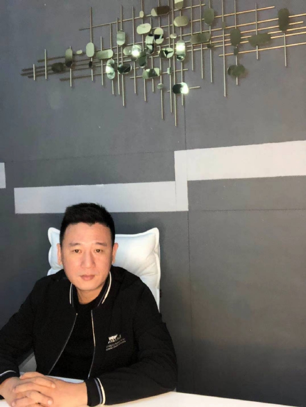 SAM的第一张照片--马尾相亲网