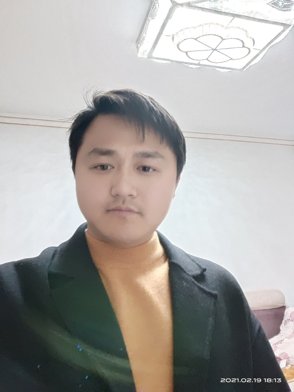 聆听的第一张照片--马尾相亲网