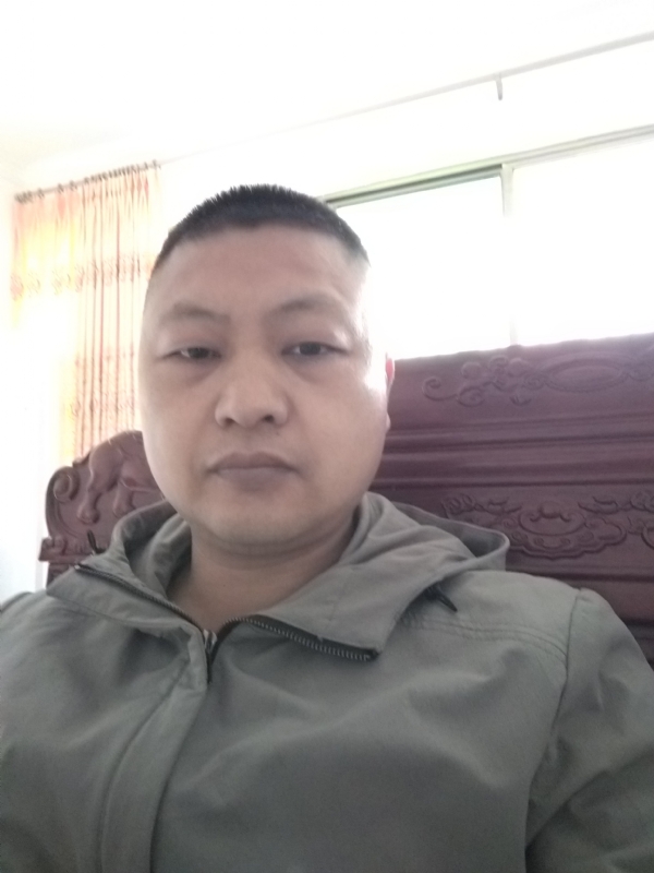 yexin的第一张照片--马尾相亲网