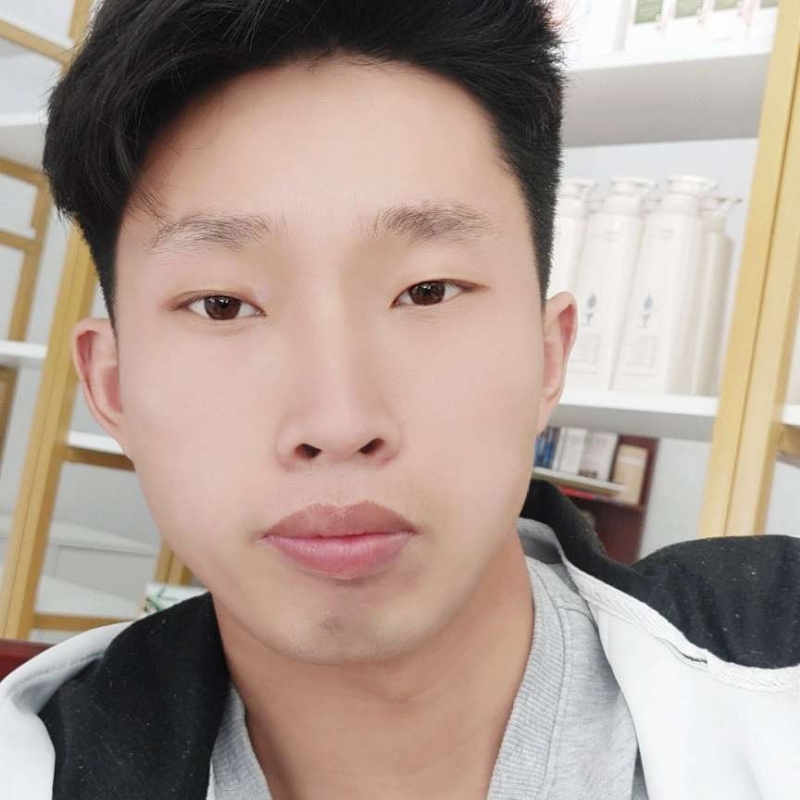 波澜不惊的第一张照片--马尾相亲网
