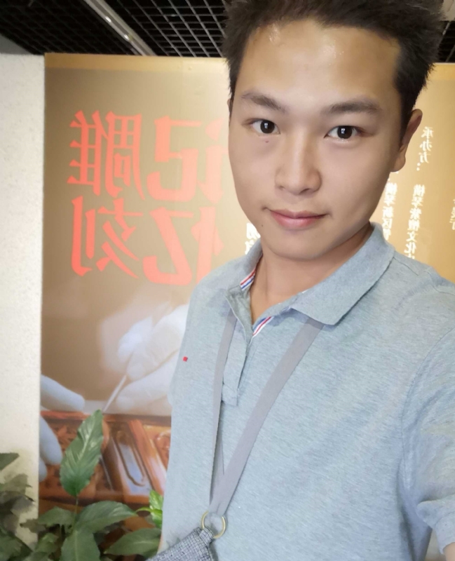 子非鱼VAE的第一张照片--马尾相亲网