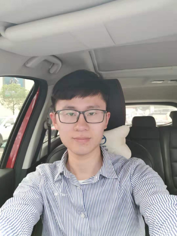 LLLLL的第一张照片--马尾相亲网