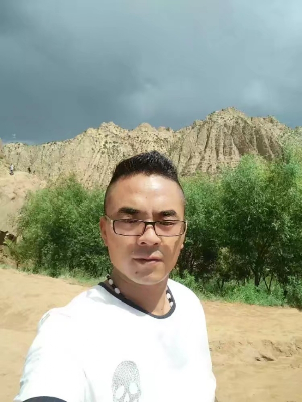 无情的沙尘暴的第一张照片--马尾相亲网