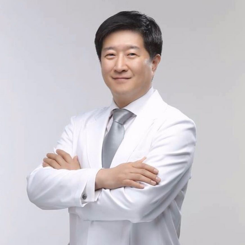 王伟的第一张照片--马尾相亲网
