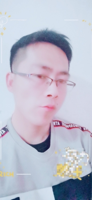 阿波罗的第一张照片--马尾相亲网
