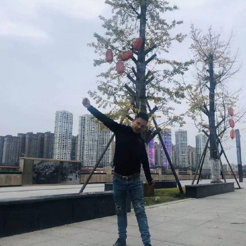 空空的房间的第一张照片--马尾相亲网