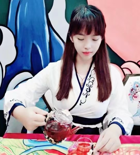 小玉的第一张照片--马尾相亲网