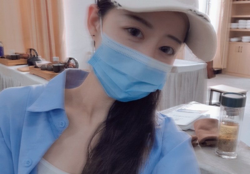 木头人的第一张照片--马尾相亲网